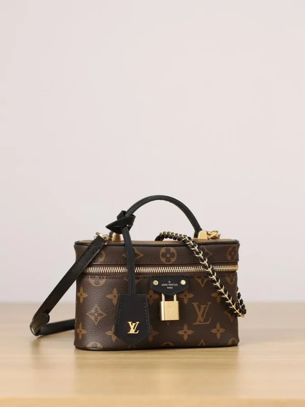 Louis Vuitton Vanity Chain