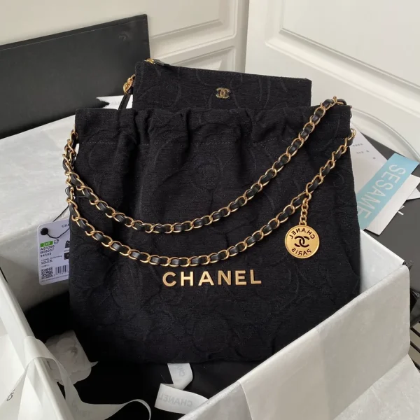Luxury Calf Leather Chain Black Leather Bag