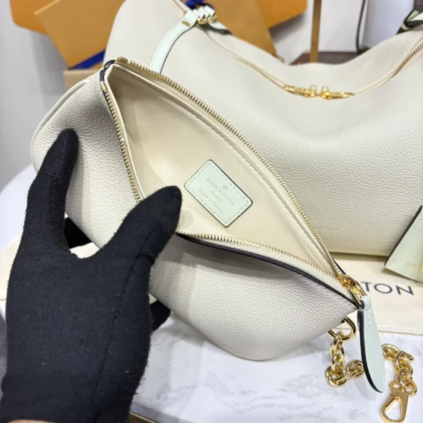 Luxury Designer Medium Bucket Bag - Image 11