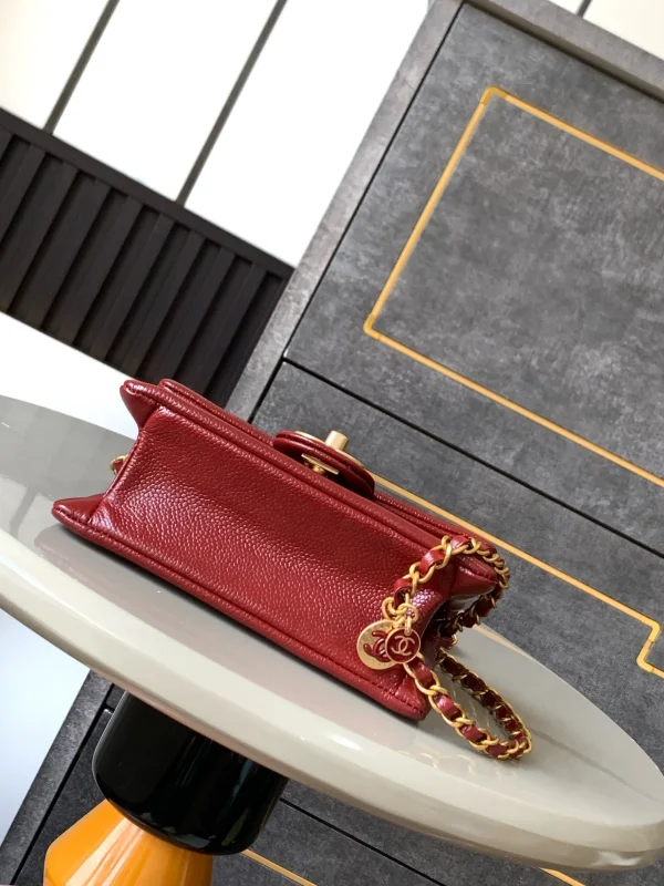 Maxi Clutch Bag, Grained Shiny Calfskin & Gold-Tone Metal, Black - Image 7