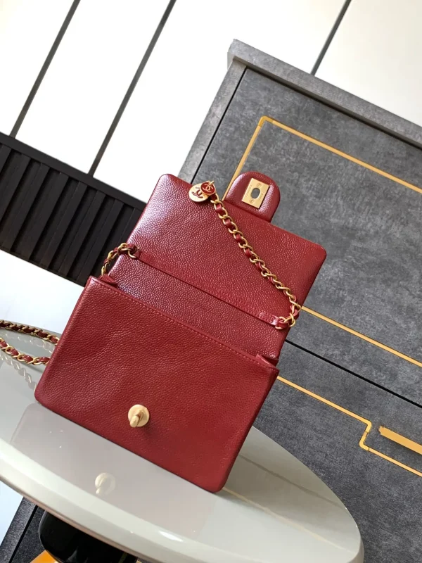 Maxi Clutch Bag, Grained Shiny Calfskin & Gold-Tone Metal, Black - Image 8