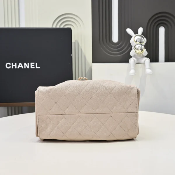 Maxi Flap Bag with Top Handle - Image 6