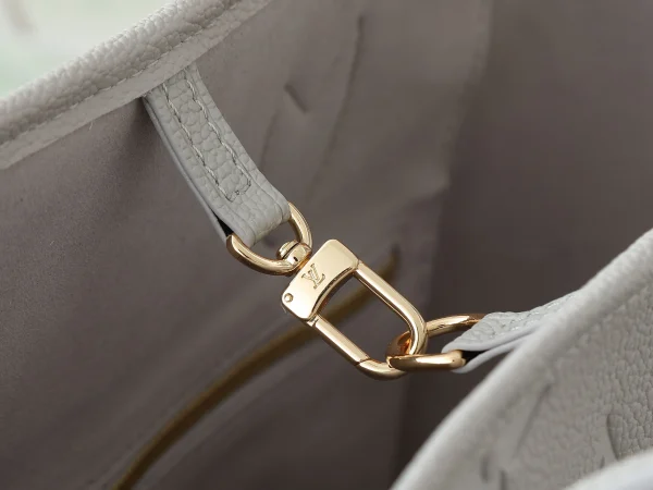Neverfull MM Monogram Empreinte Leather - Image 2