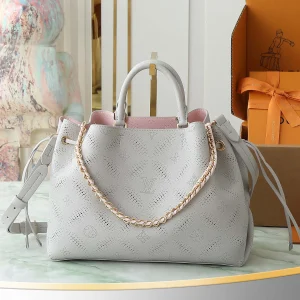 Newest Handbags Collection for Women