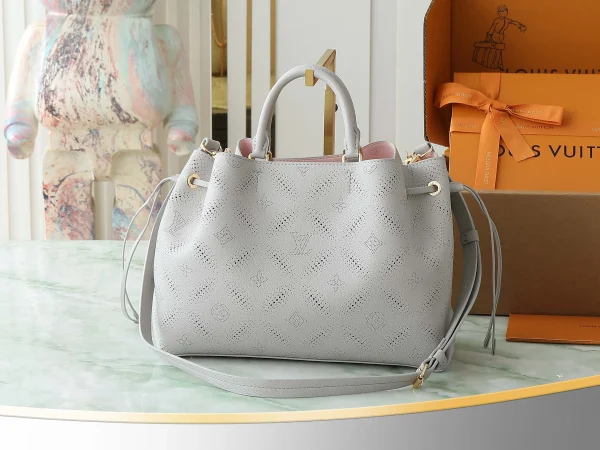 Newest Handbags Collection for Women - Image 5