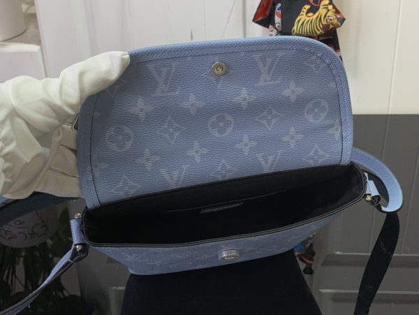 Pulse Messenger Louis Vuitton - Image 9