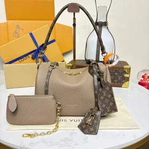 Tas Louis Vuitton 8205 New Monogram Canvas Beaubourg Hobo Bag Semi Premium
