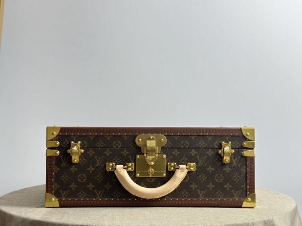Vanity Accessoires Monogram Canvas