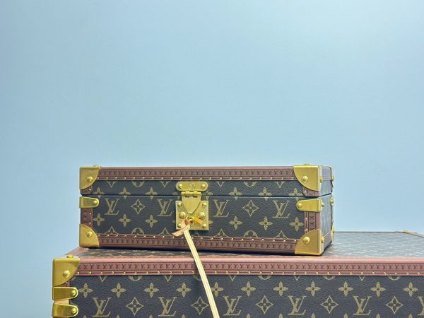 Vanity Mahjong Trunk Monogram Canvas - Image 6