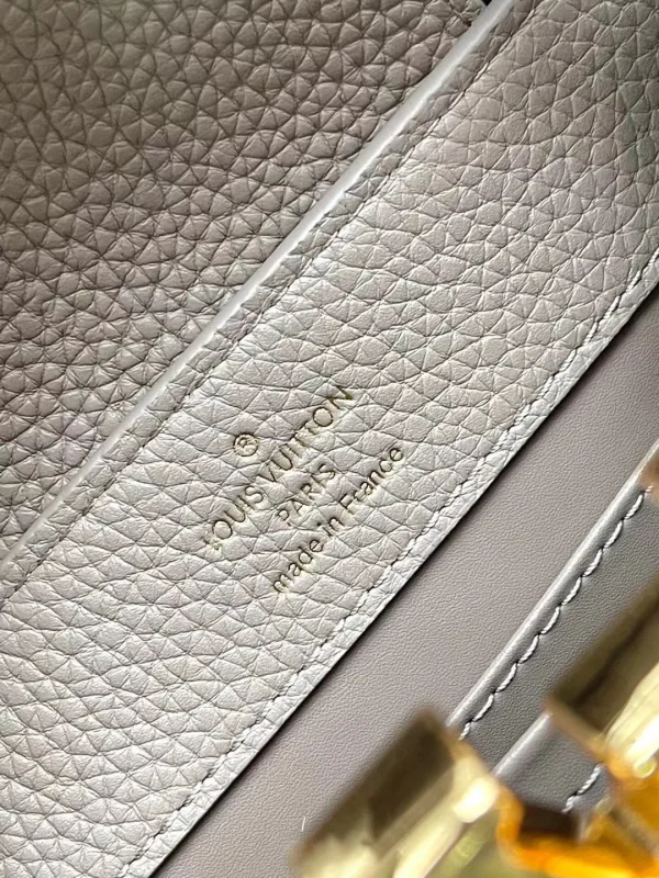 Capucines MM Capucines Handbags - Image 2