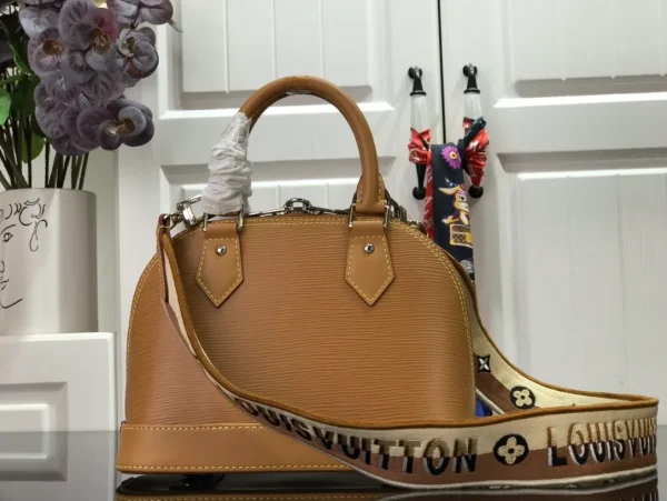 Blossom PM Mahina Leather Handbags - Image 4