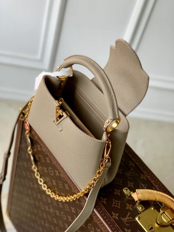 Capucines BB Capucines Handbags - Image 10