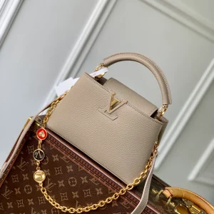 Capucines BB Capucines Handbags