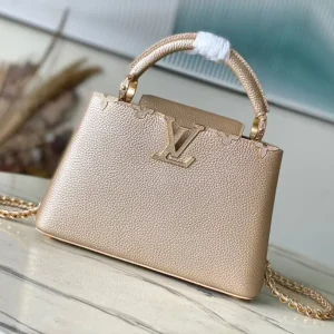 Capucines BB Capucines Handbags