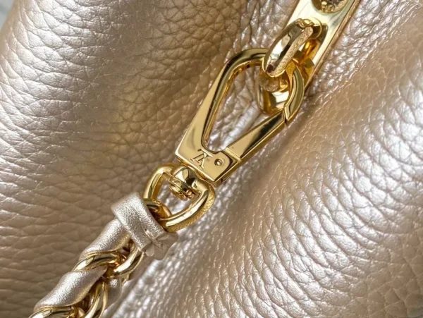 Capucines BB Capucines Handbags - Image 9