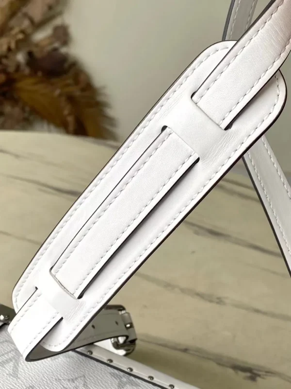 Clutch Box Taigarama Bag - Image 9