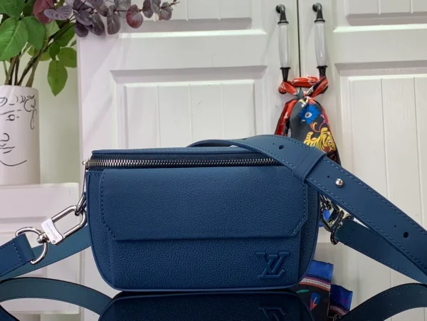 Fastline Messenger LV Aerogram
