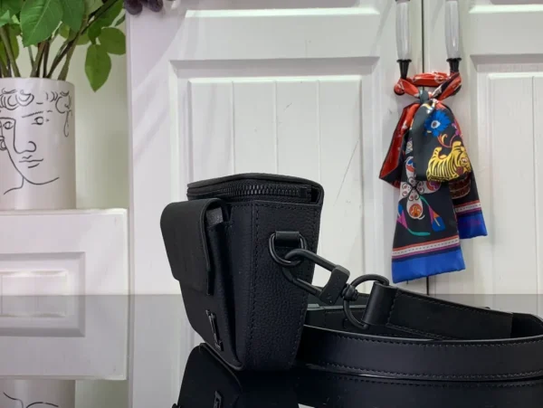 Fastline Messenger LV Aerogram Men Bags - Image 3