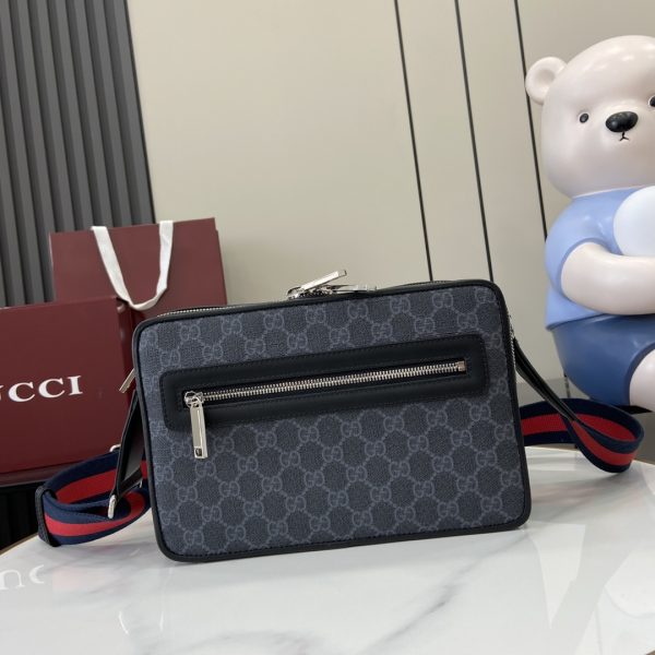 GG Black medium crossbody bag in black GG Supreme