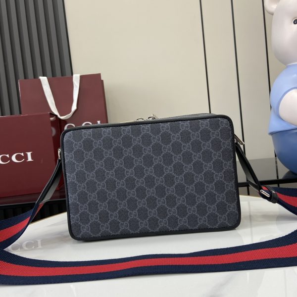 GG Black medium crossbody bag in black GG Supreme - Image 4