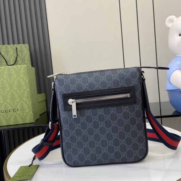 GG Black small messenger bag in black GG Supreme