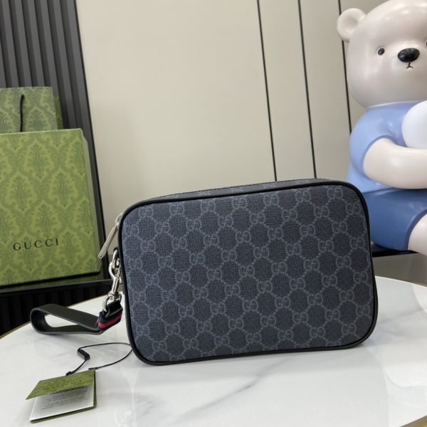 GG Black small pouch in black GG Supreme - Image 2