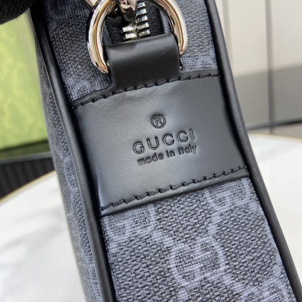 GG Black small pouch in black GG Supreme - Image 6