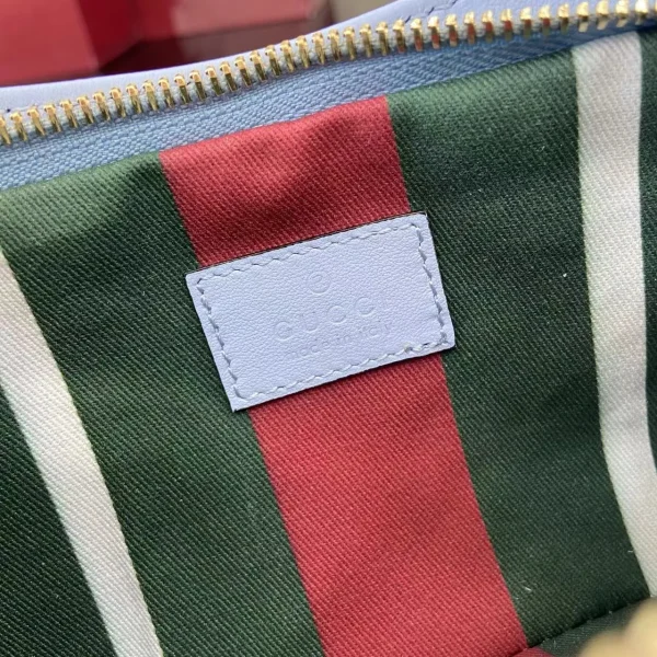 GG Emblem small shoulder bag - Image 11