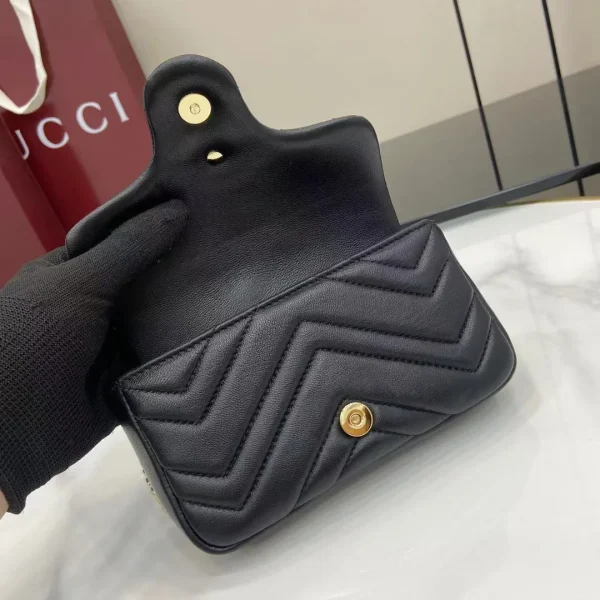 GG Marmont mini shoulder bag - Image 9