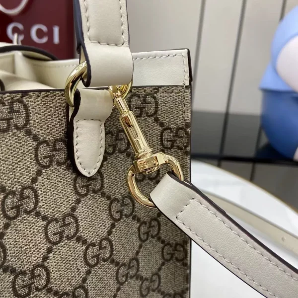 GG Supreme Padlock Small Shoulder Bag - Image 10