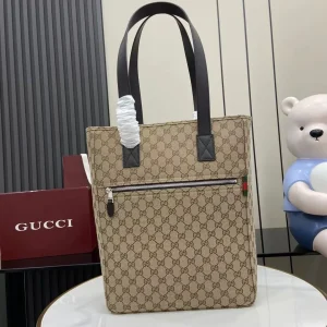 GG canvas medium tote bag