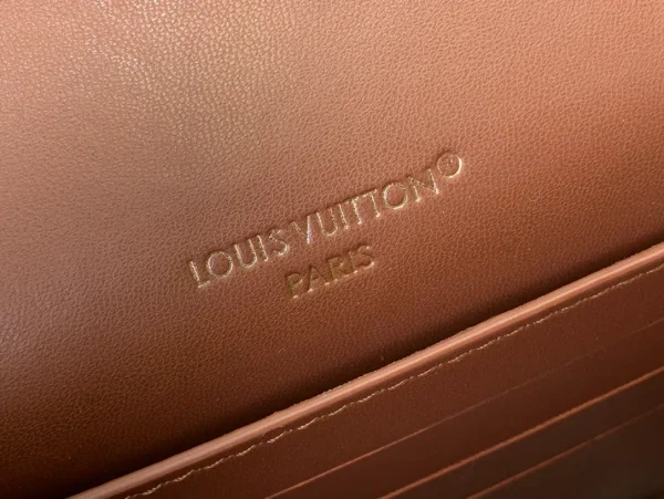 GO-14 MM Malletage Leather Bag - Image 7