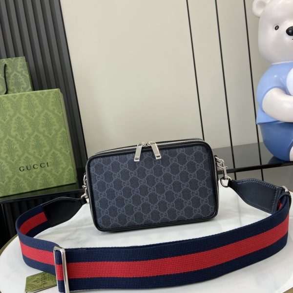 GUCCI GG Supreme Small Faux Leather Crossbody bag - Image 3