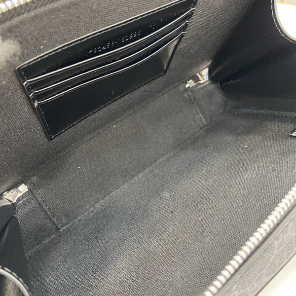 GUCCI GG Supreme Small Faux Leather Crossbody bag - Image 10