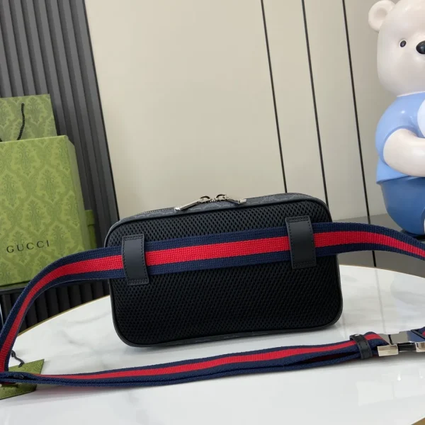 GUCCI Gg Black Belt Bag - Image 5
