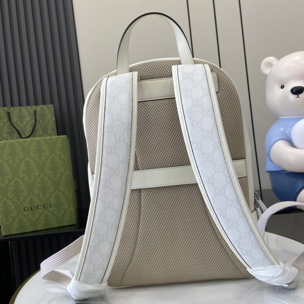 GUCCI Medium GG backpack Bag - Image 3