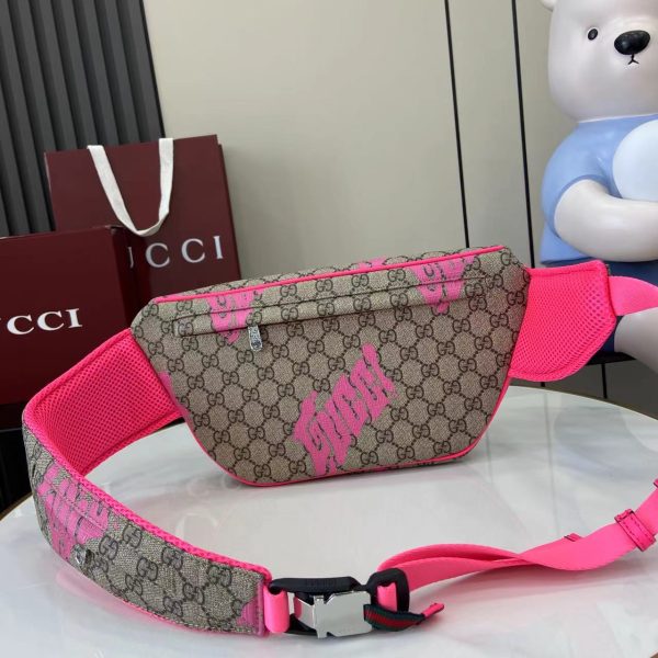 GUCCI Men's Small Bags & Pouches - Image 4