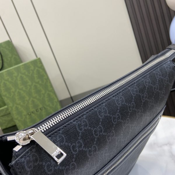 GUCCI Shoulder Bag Men GG Supreme Canvas - Image 7