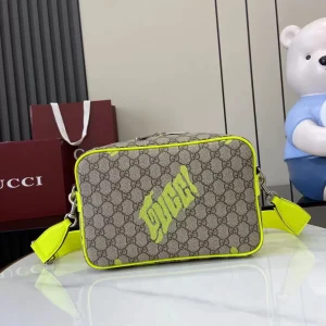 Bi-color small pouch in beige and dark brown Supreme Bag