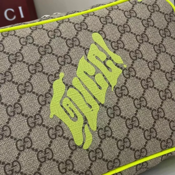 Bi-color small pouch in beige and dark brown Supreme Bag - Image 7