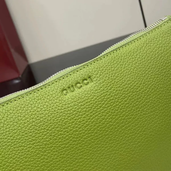 Gucci B small bag in Green Leather - Image 9