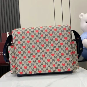 Gucci Duffle Bags for Men