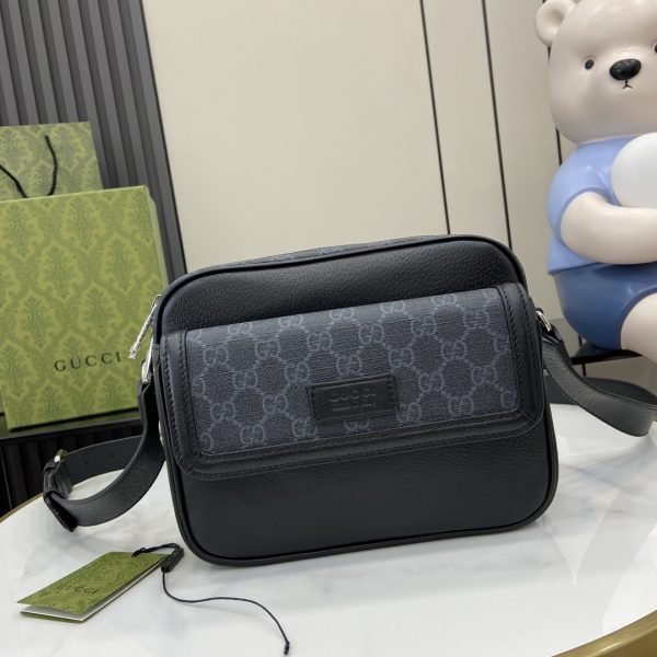 Gucci Black GG Supreme Canvas Black Leather Small Messenger