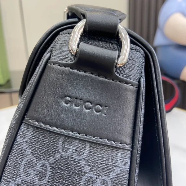 Gucci GG Supreme Messenger Bag - Image 8