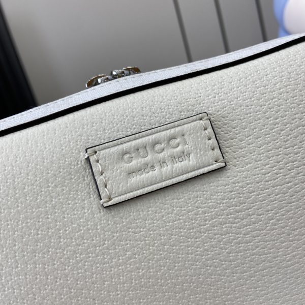 Gucci Gg Supreme Crossbody Bag - Image 6