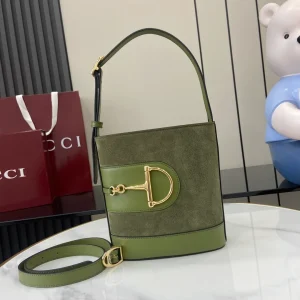 Gucci Horsebit 73 Mini suede shoulder bag in green