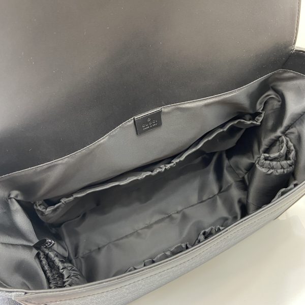 Gucci Pre-Owned GG Supreme Shoulder Bag - Image 9