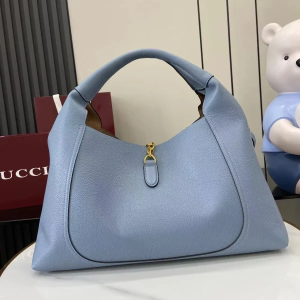 Gucci Softbit Medium Top Handle Bag in Dusty Blue Leather - Image 5