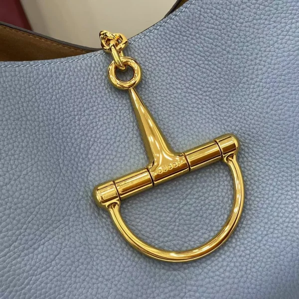 Gucci Softbit Medium Top Handle Bag in Dusty Blue Leather - Image 7