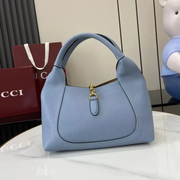 Gucci Softbit medium top handle bag in Grey Leather - Image 4
